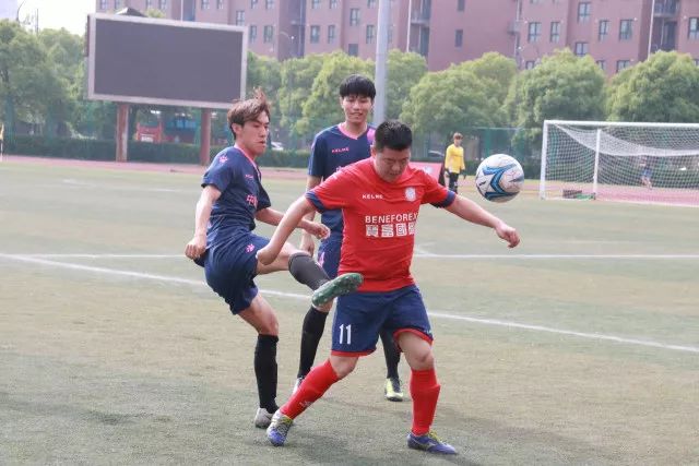 官方：苏格兰队与主帅史蒂夫·克拉克续约至2030年世界杯